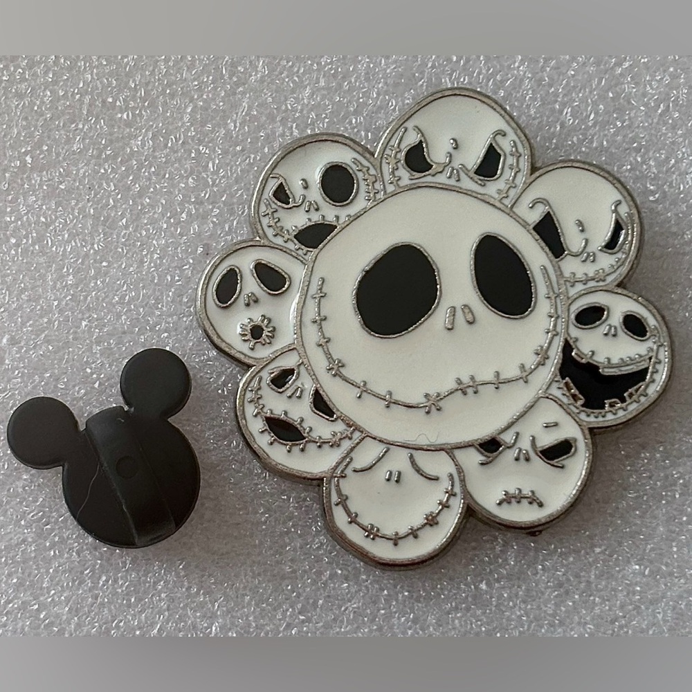 Disney parks Jack Skeleton Faces Trading Pin